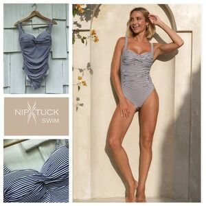 Niptuck Sorrento Stripe‎ Joanne One Piece Swimsuit Size 10 NWOT